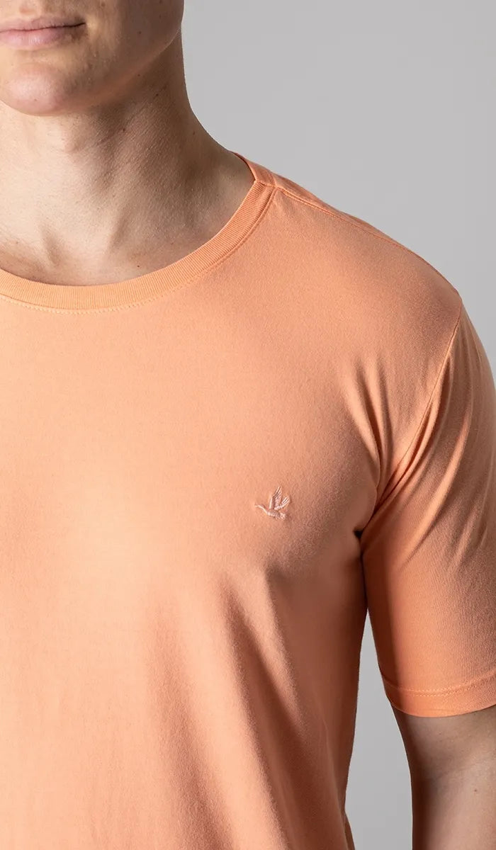 T-Shirt Lisa Simples Com Bordado